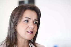 Prefeita e pré-candidata à reeleição Adriane Lopes Inova na Política: Agora é Vergonha em Série!